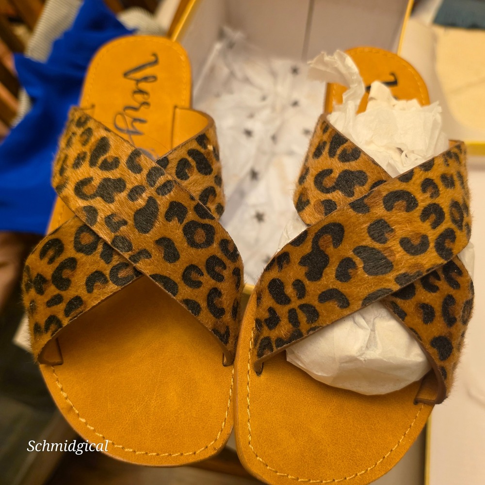Very G Seaside Tan Leopard Crisscross Slide Sandals VGSA0136-966 Womens 7.5